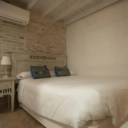 La Casa Del Cuento Bajo